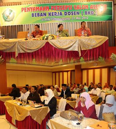 Penyamaan Persepsi Calon Asesor BKD STAIN Tulungagung 2012