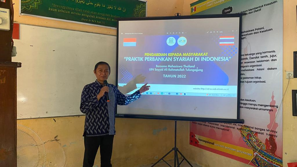 PKM International Permanent Lecturer of Master of Sharia Economics with the theme: Sharia Banking Practices in Indonesia with Students from Thailand, UIN Sayyid Ali Rahmatullah Tulungagung