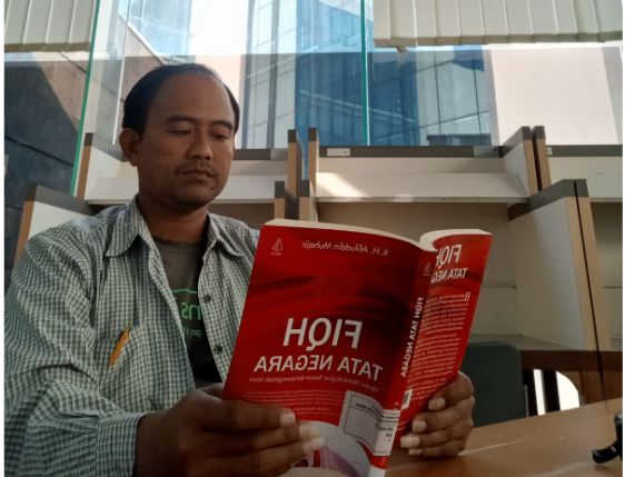 Mahasiswa Program Doktor Ekonomi Syariah (PDES) Sukses Mempresentasikan Makalah dan Berprestasi di Forum Internasional