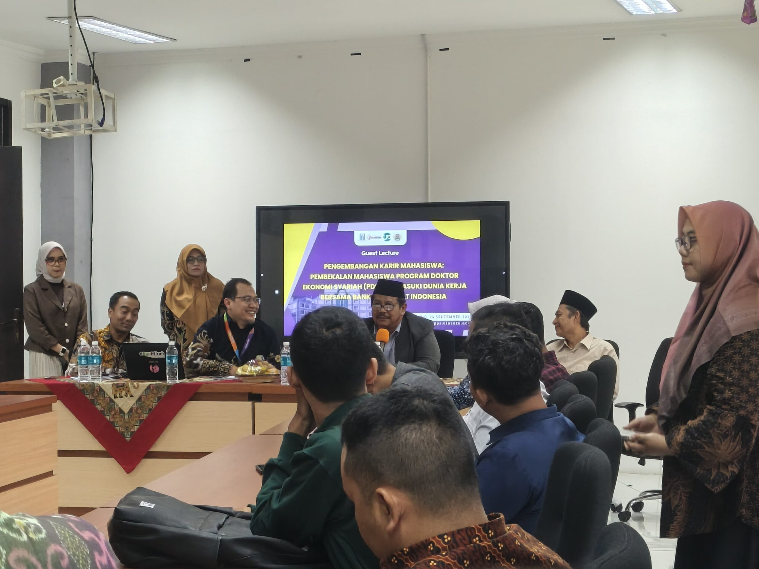 PDES Selenggarakan Pembekalan Mahasiswa dalam Memasuki Dunia Kerja Bersama BMI