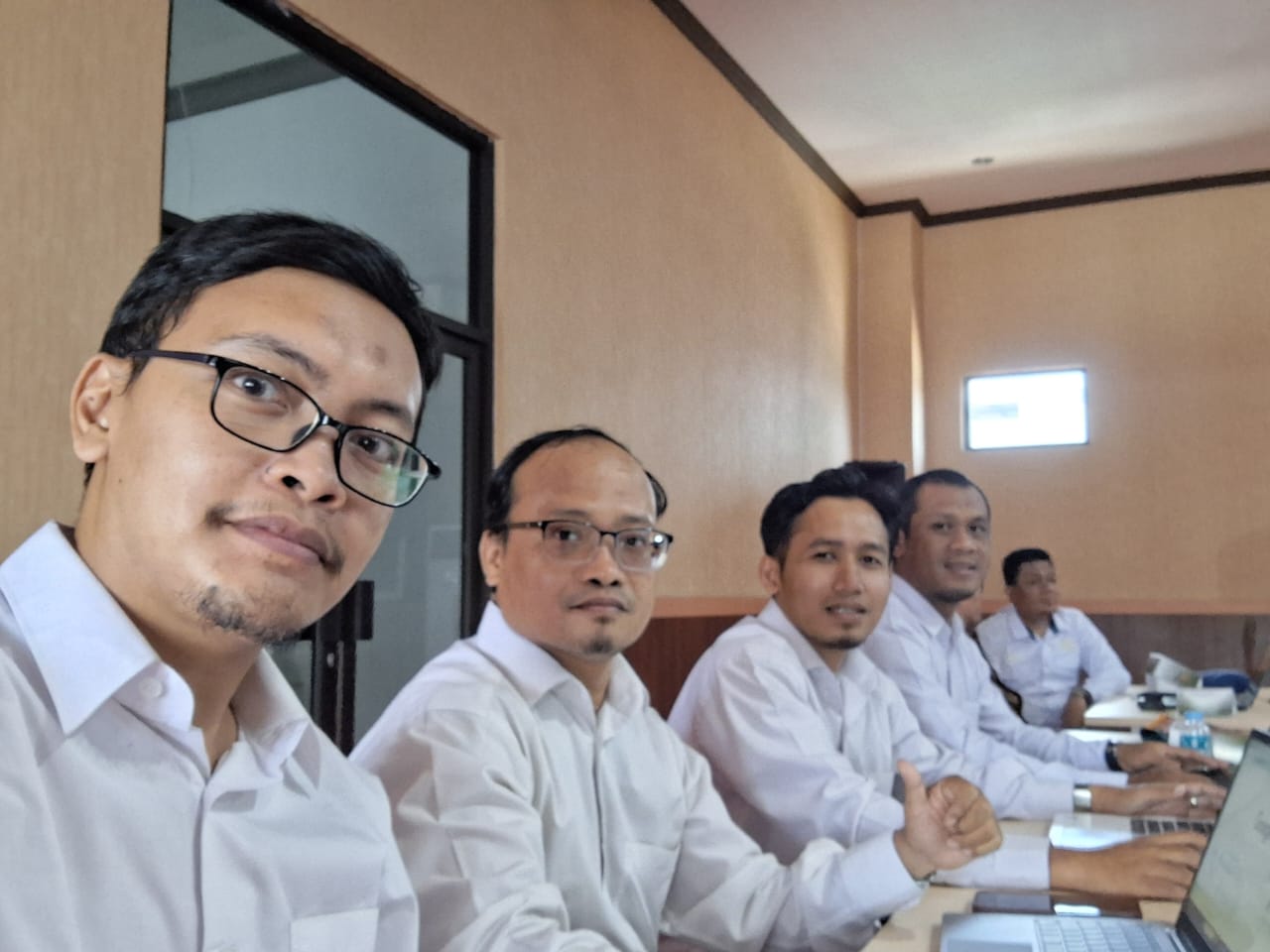 Komitmen Menuju Akreditasi Unggul, S2 AFI Hadir dan Berkontribusi dalam FGD Banding Akreditasi