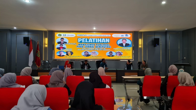 Pelatihan Hard Skill Mahasiswa: Manajemen Publikasi pada Jurnal Bereputasi, oleh Program Doktor Ekonomi Syariah, Magister Ekonomi Syariah dan Magister Hukum Ekonomi Syariah