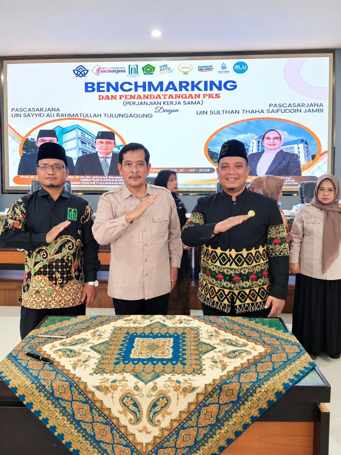 Dari Tulungagung ke Jambi: S2 AFI UIN SATU dan S2 AFI UIN STS Jambi Perkuat Jejaring Akademik melalui Penandatanganan SPK